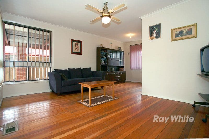 4 Bundeena Avenue, KEYSBOROUGH VIC 3173, Keysborough - Thumbnail 4