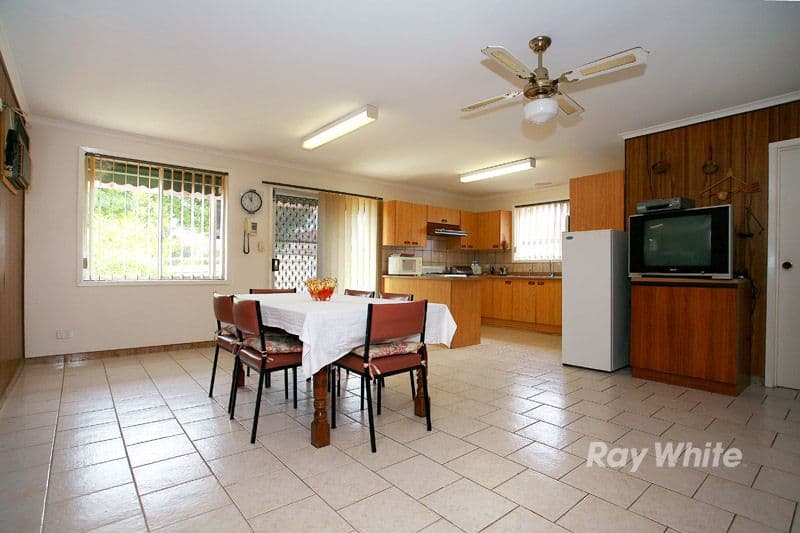 4 Bundeena Avenue, KEYSBOROUGH VIC 3173, Keysborough - Thumbnail 5