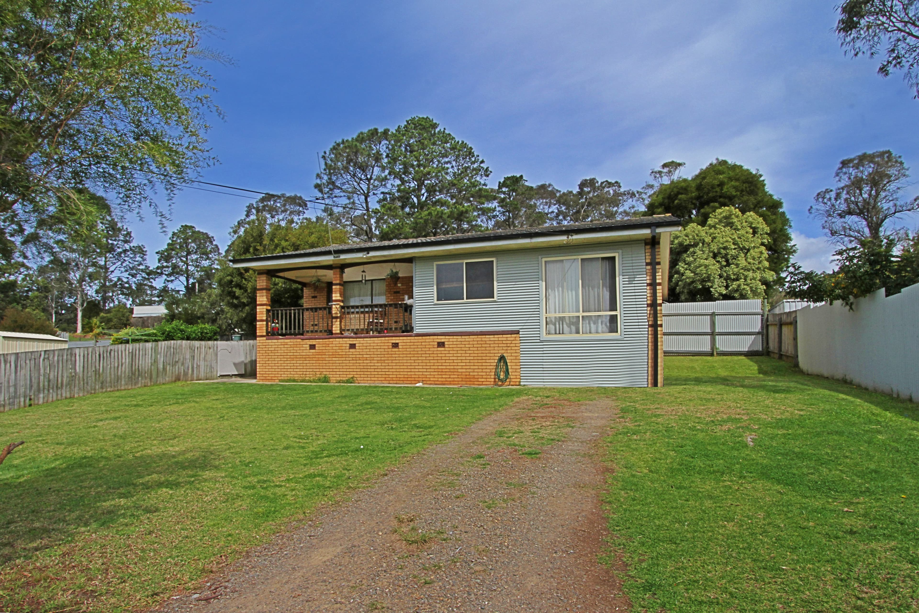 6 Church Street, Mogo - Image 1