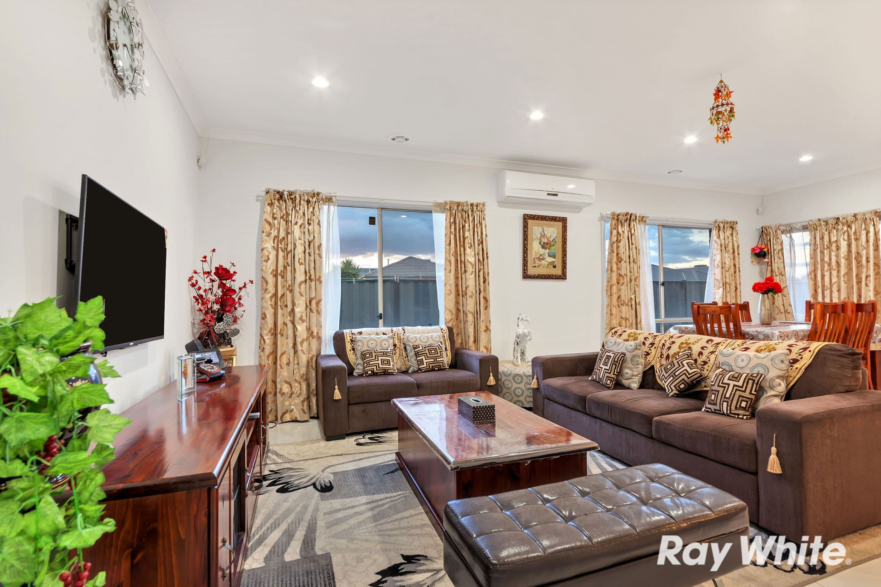 30 LAMBOURNE Avenue, Truganina VIC 3029, Truganina - Thumbnail 7