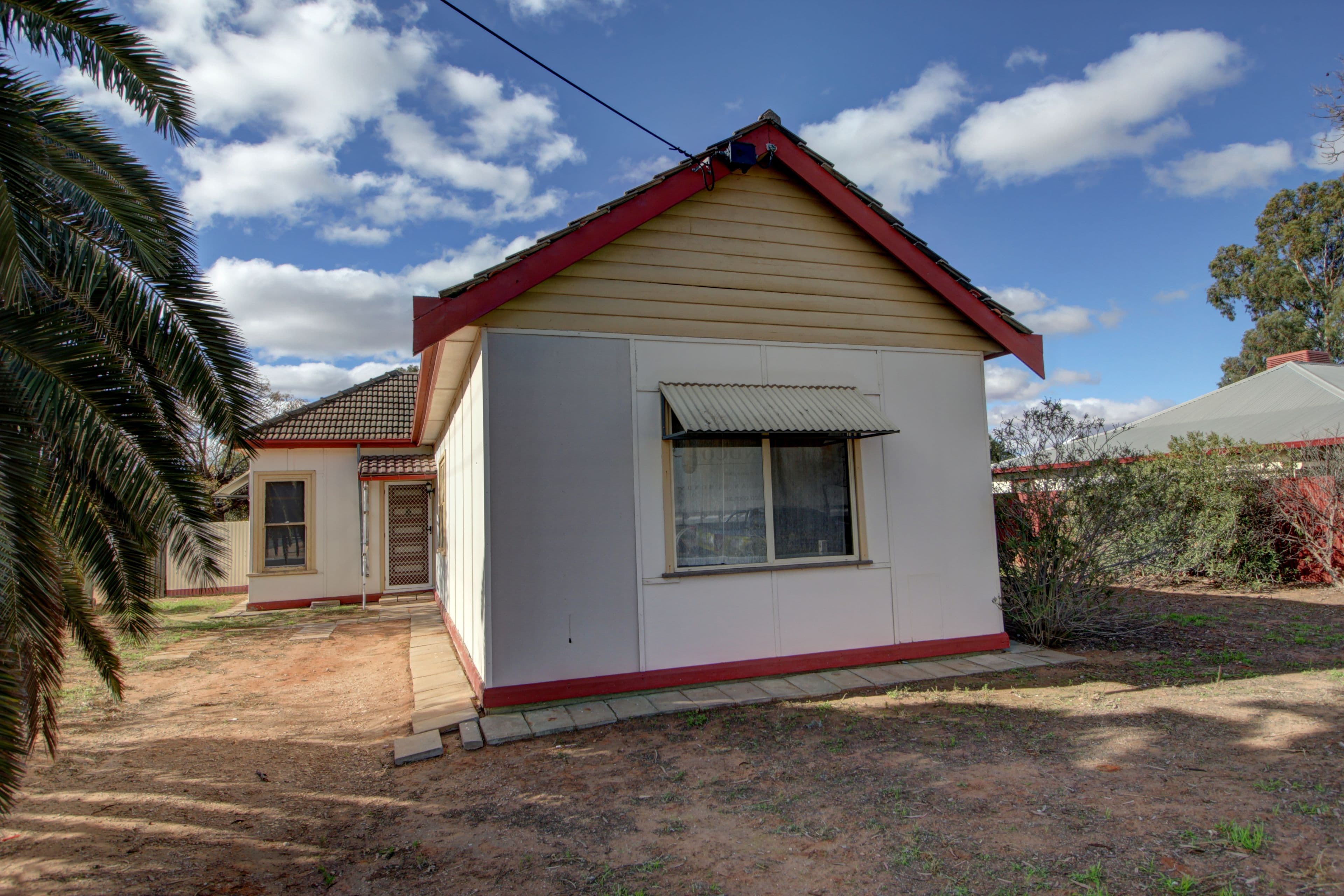 114 Eighteenth Street, Renmark SA 5341, Renmark - Thumbnail 2