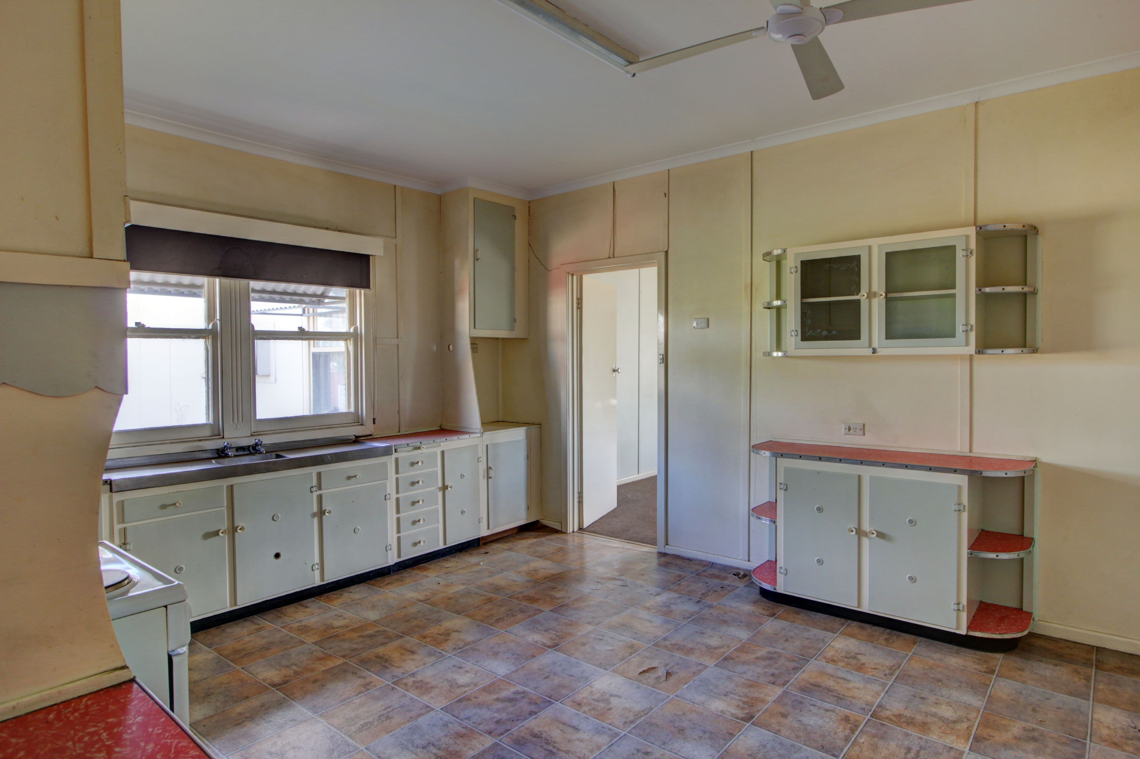 114 Eighteenth Street, Renmark SA 5341, Renmark - Thumbnail 7