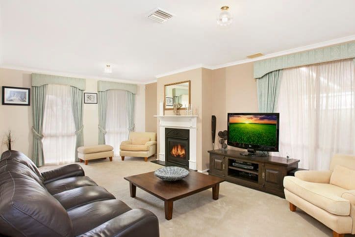 41 Charles Smith Drive, WONGA PARK VIC 3115, Wonga Park - Thumbnail 2