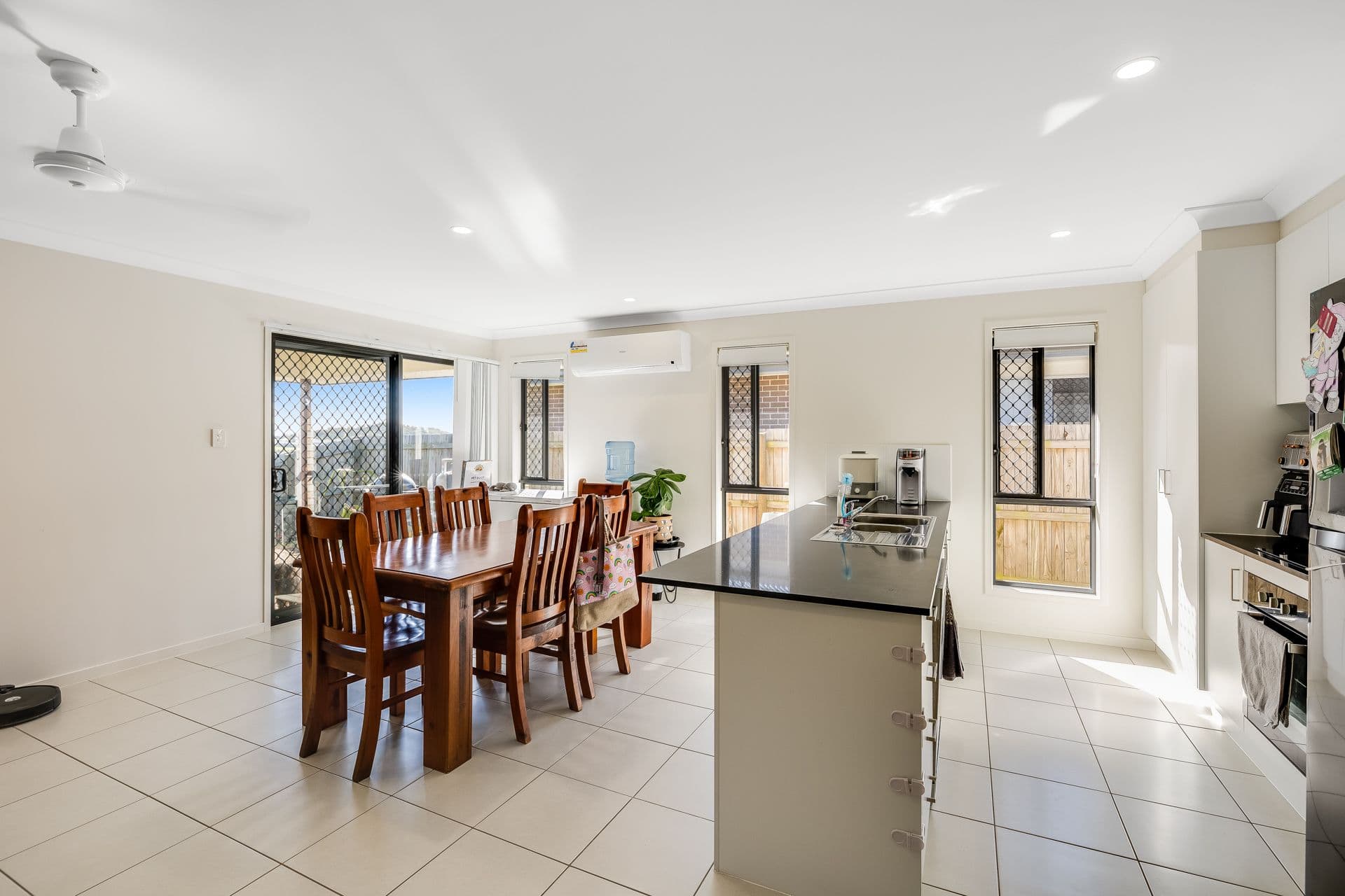 16 Mariette Street, Harristown QLD 4350, Harristown - Thumbnail 3