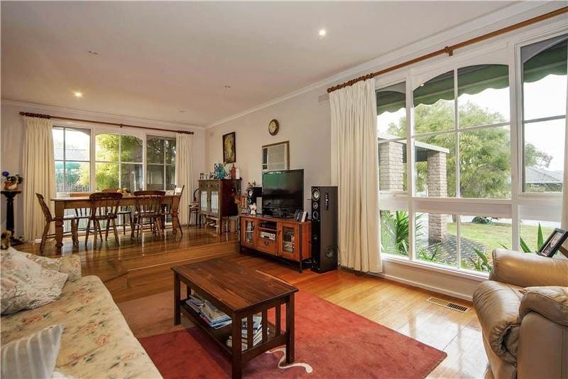 21 Sheeran Crescent, LARA VIC 3212, Lara - Thumbnail 2