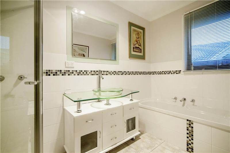 21 Sheeran Crescent, LARA VIC 3212, Lara - Thumbnail 8