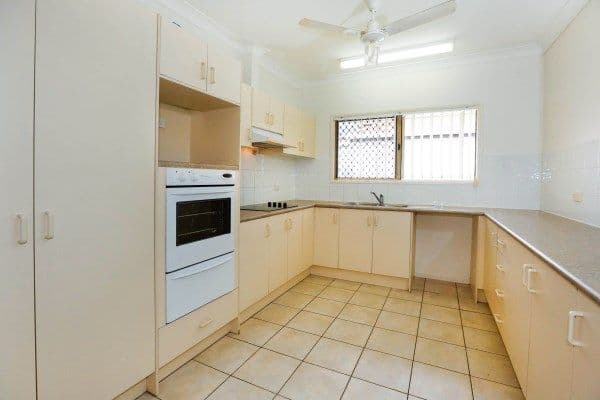 10 Gardenia Avenue, Kirwan QLD 4817, Kirwan - Thumbnail 2