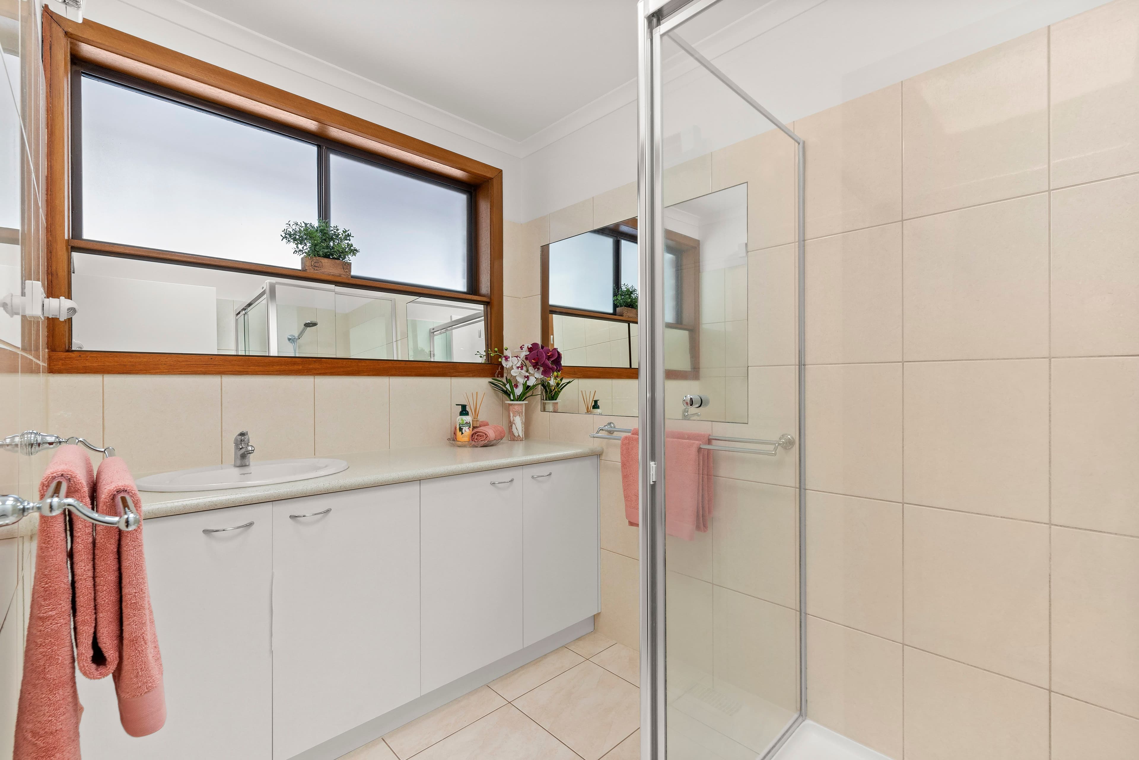48 Thompson Circuit, Mill Park VIC 3082, Mill Park - Thumbnail 8