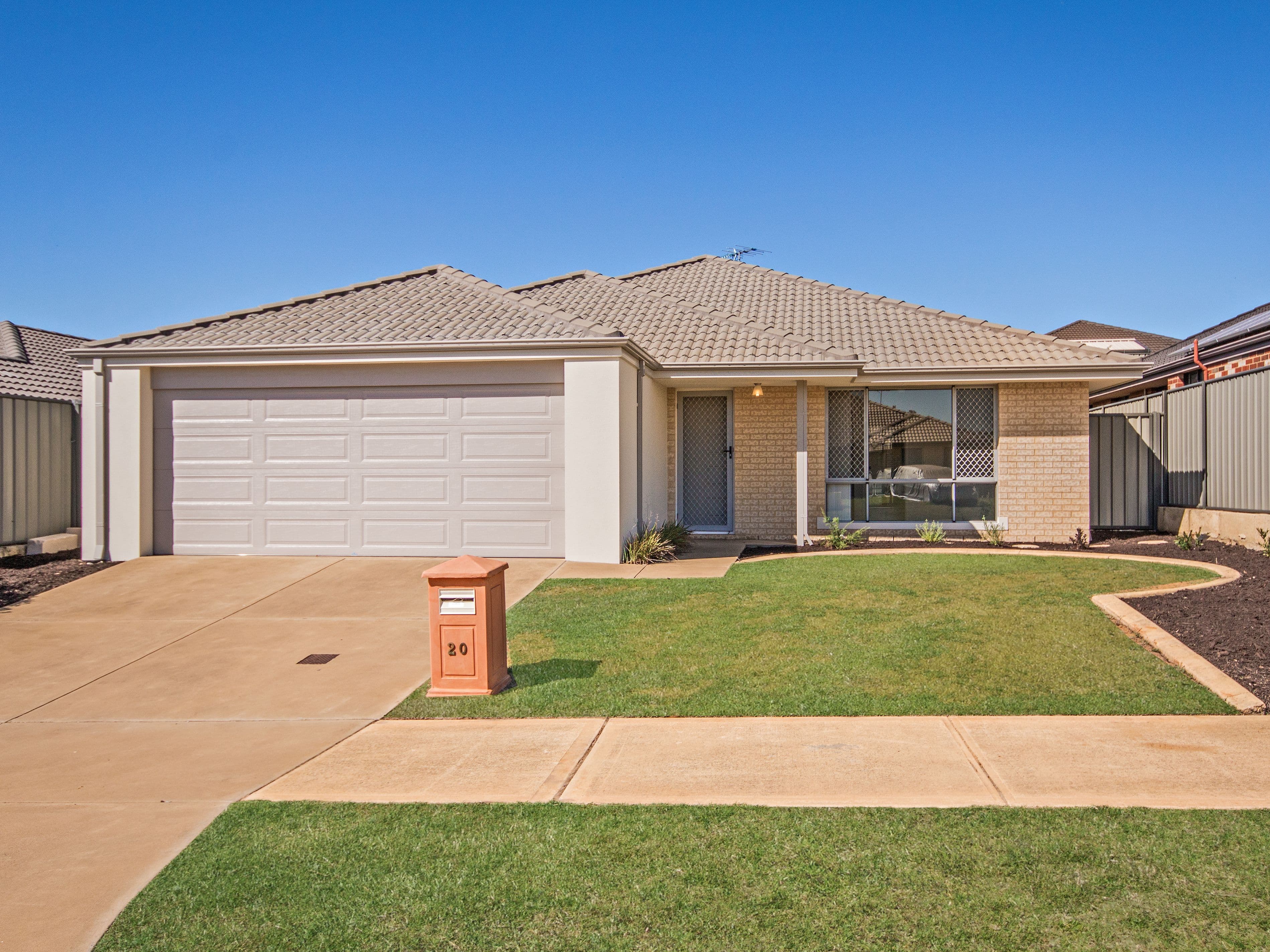 20 Jitarning Brace, Baldivis WA 6171, Baldivis - Image 1