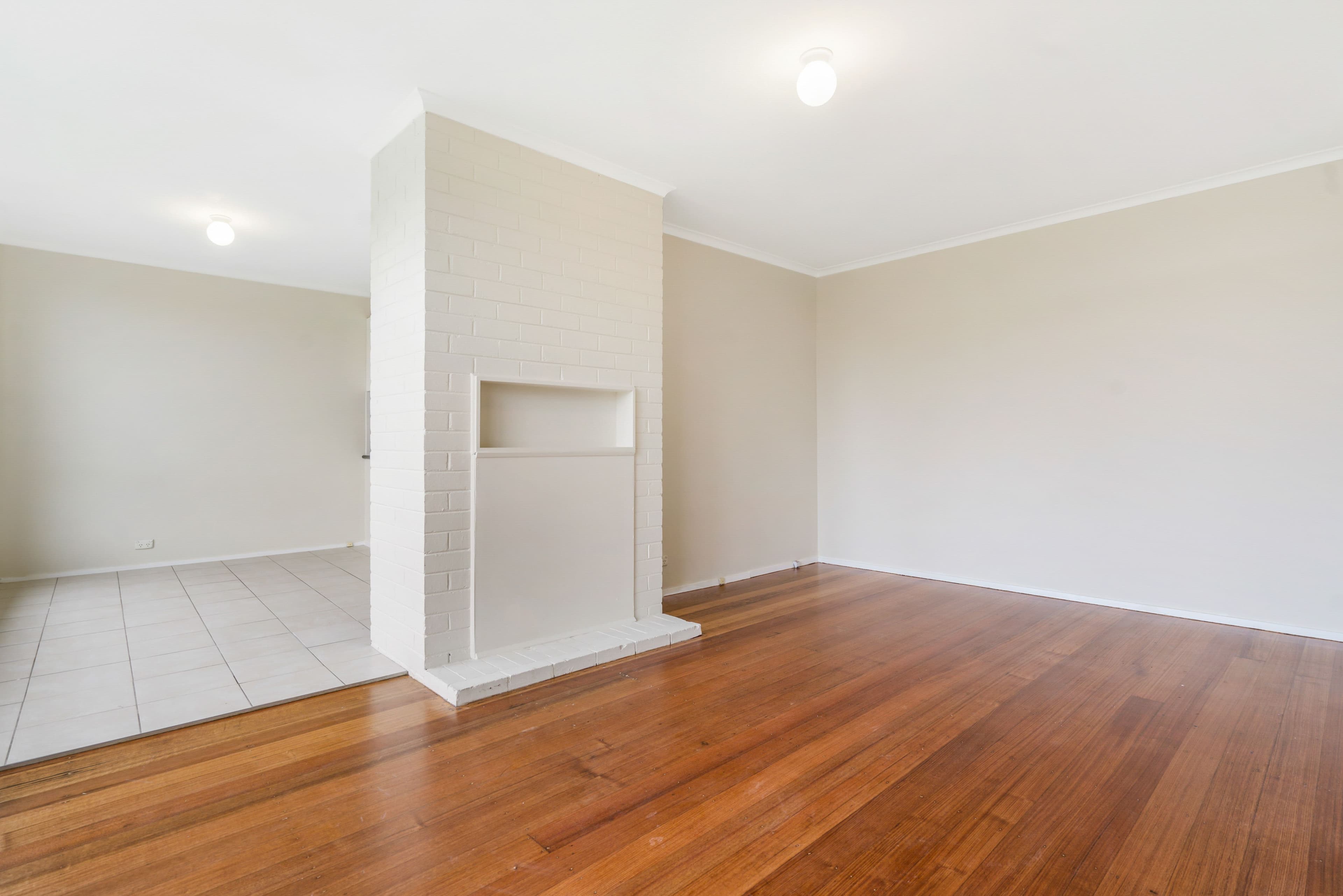 12 Deborah Street, Werribee VIC 3030, Werribee - Thumbnail 3