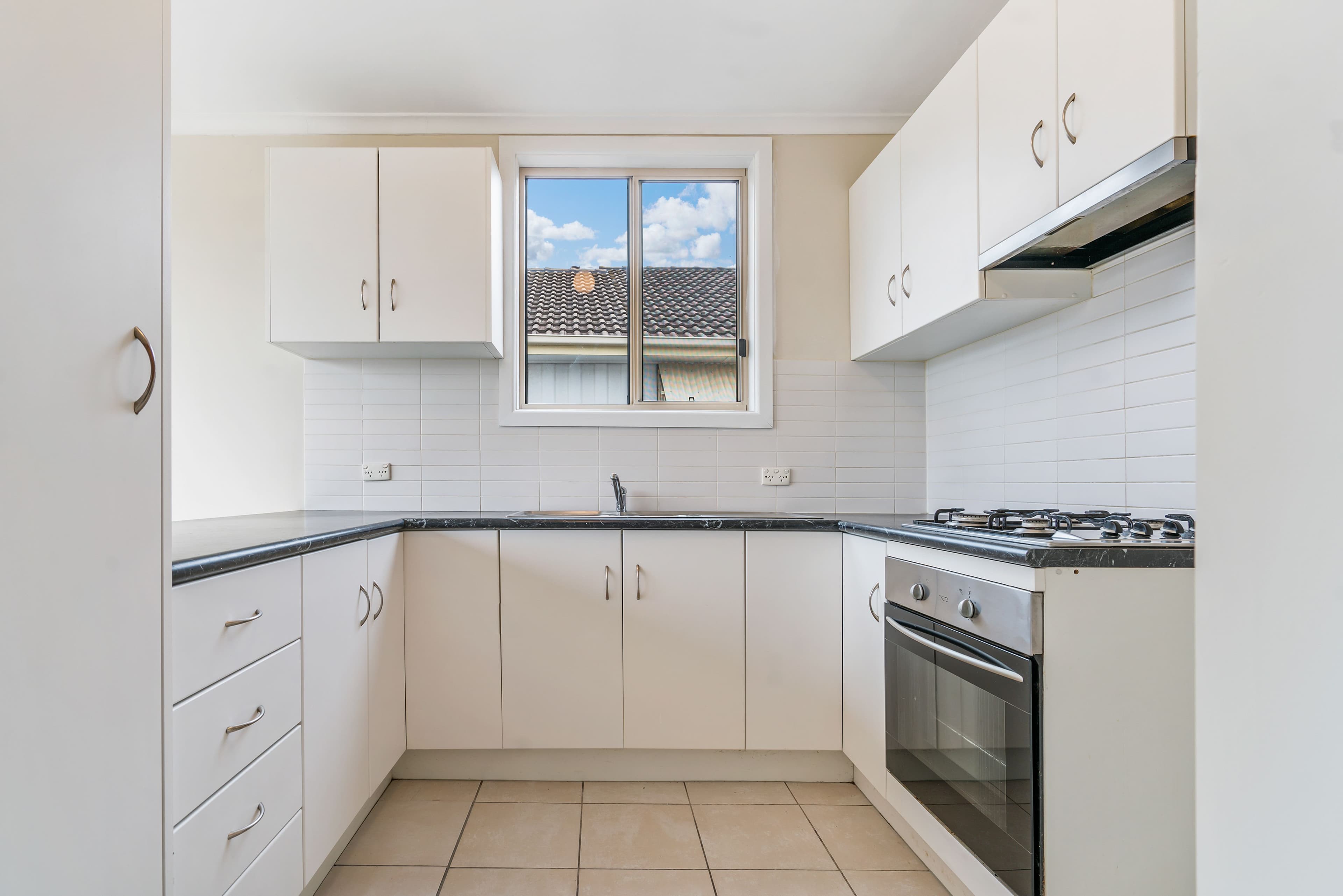 12 Deborah Street, Werribee VIC 3030, Werribee - Thumbnail 6