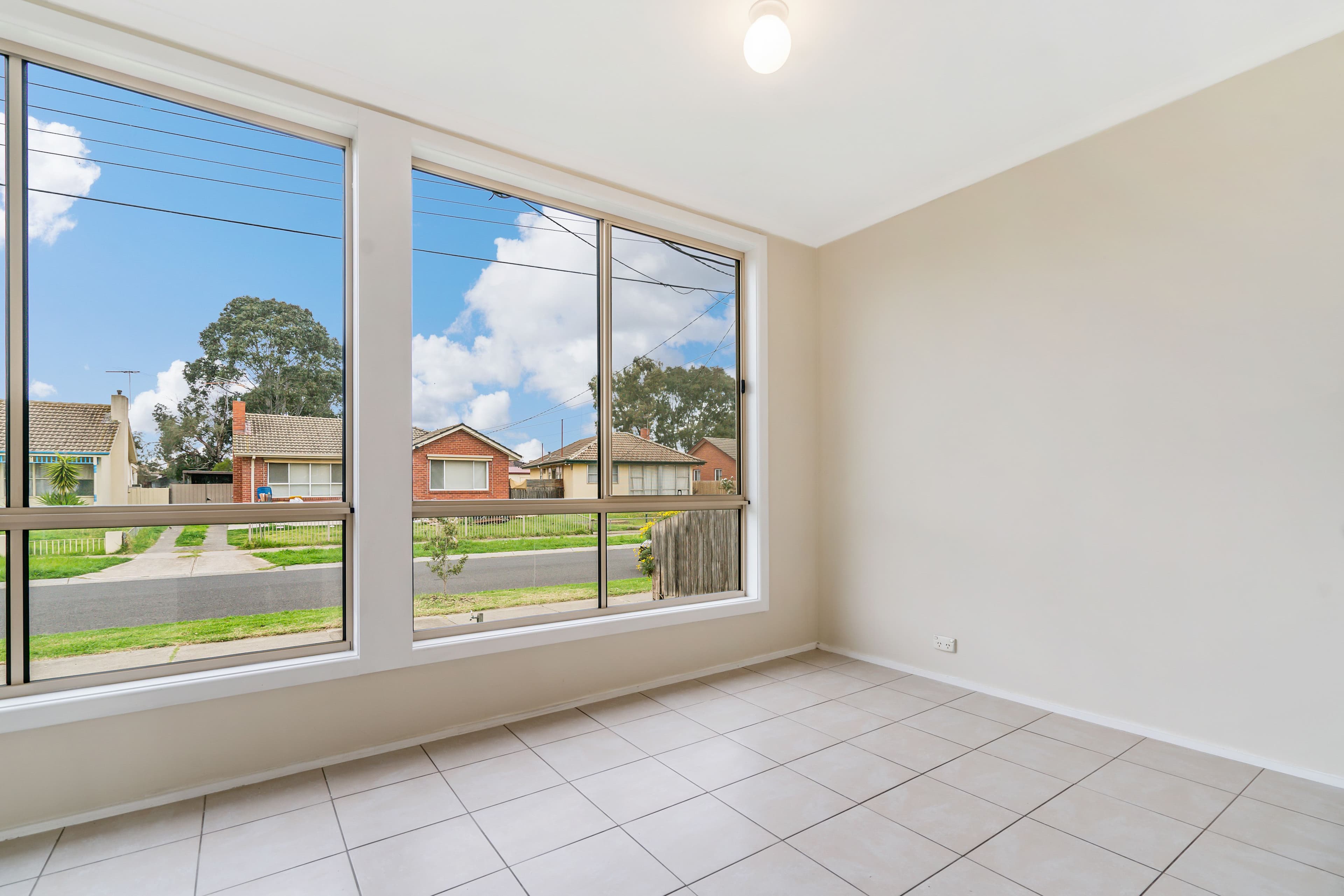 12 Deborah Street, Werribee VIC 3030, Werribee - Thumbnail 7