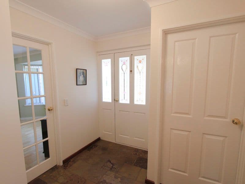 19 Frigate Close, WAIKIKI WA 6169, Waikiki - Thumbnail 5