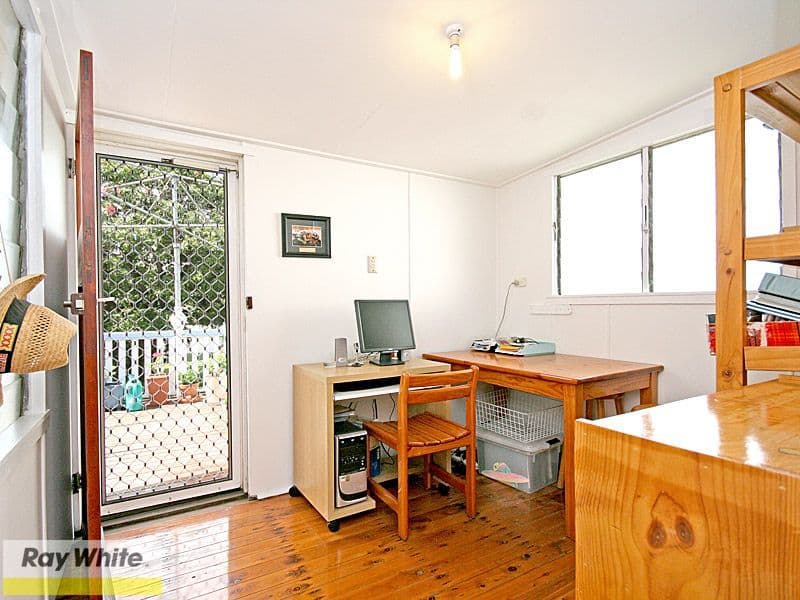23 Wally Street, NUNDAH QLD 4012, Nundah - Thumbnail 8