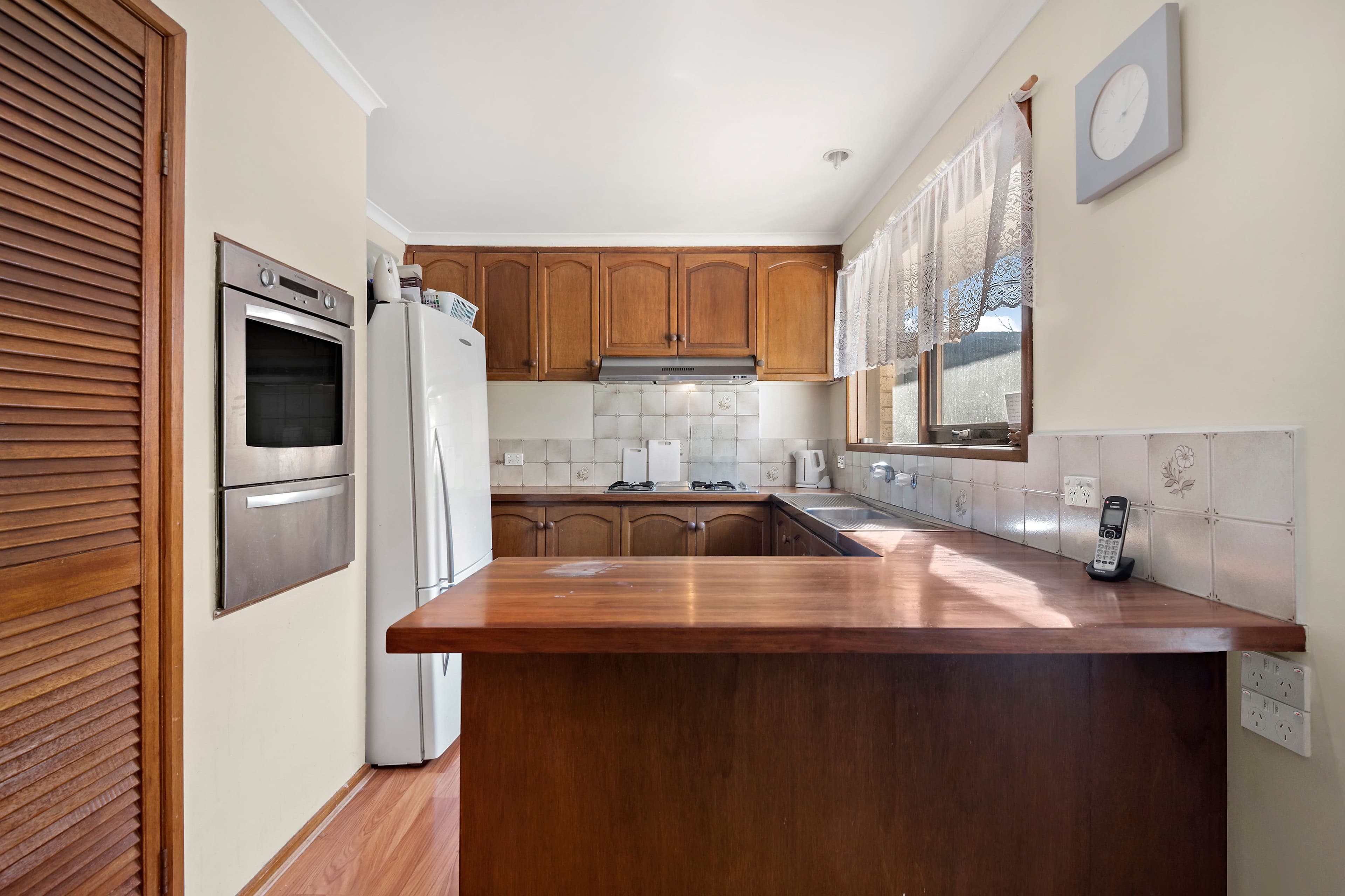 27 Glenview Crescent, Frankston VIC 3199, Frankston - Thumbnail 4
