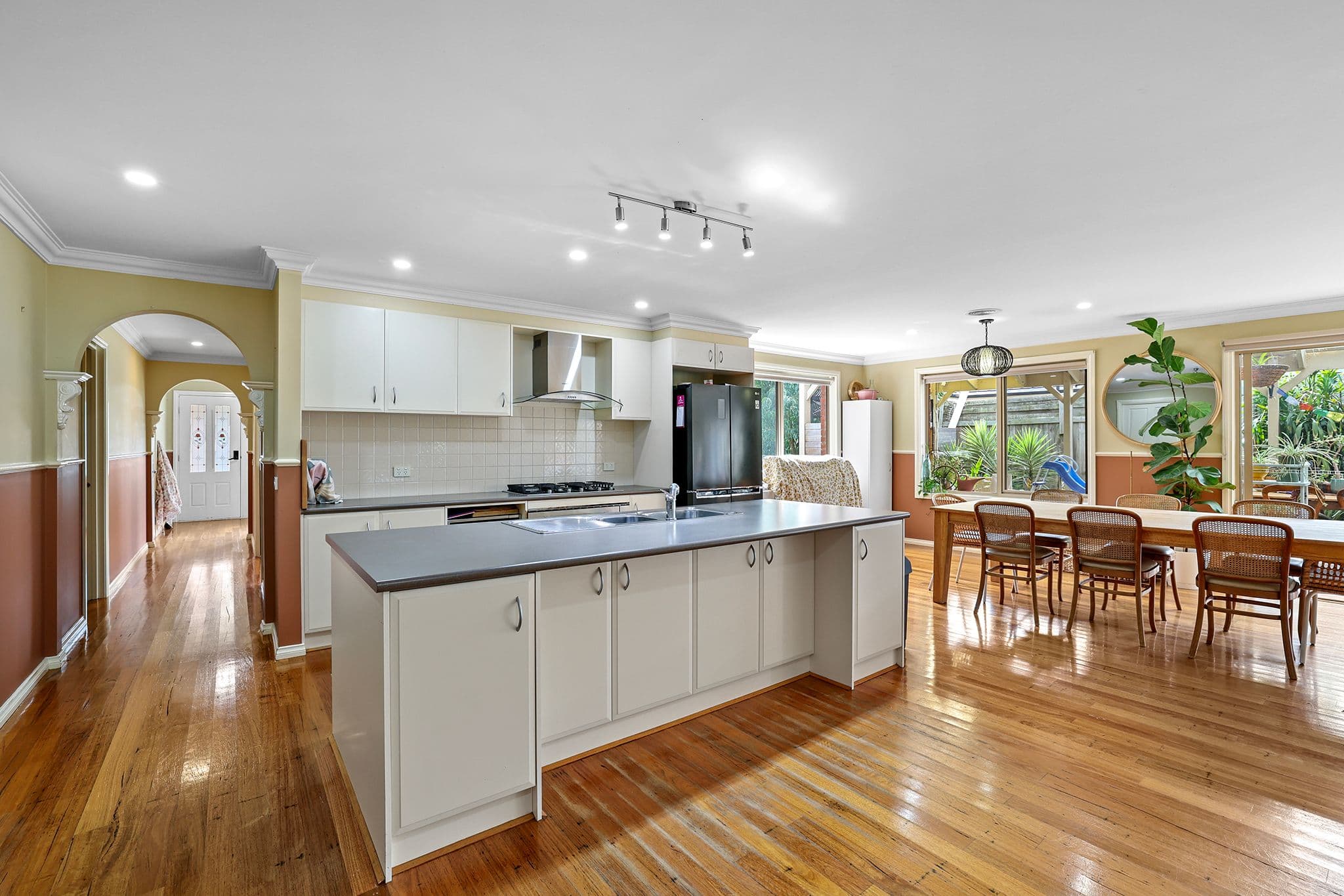 8A Hatfield Drive, Drouin VIC 3818, Drouin - Thumbnail 2
