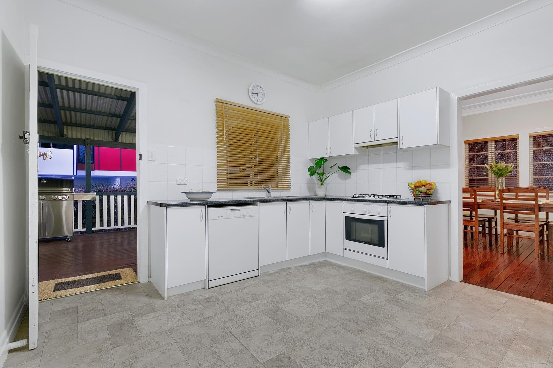 23 Waverley Street, Annerley QLD 4103, Annerley - Thumbnail 7