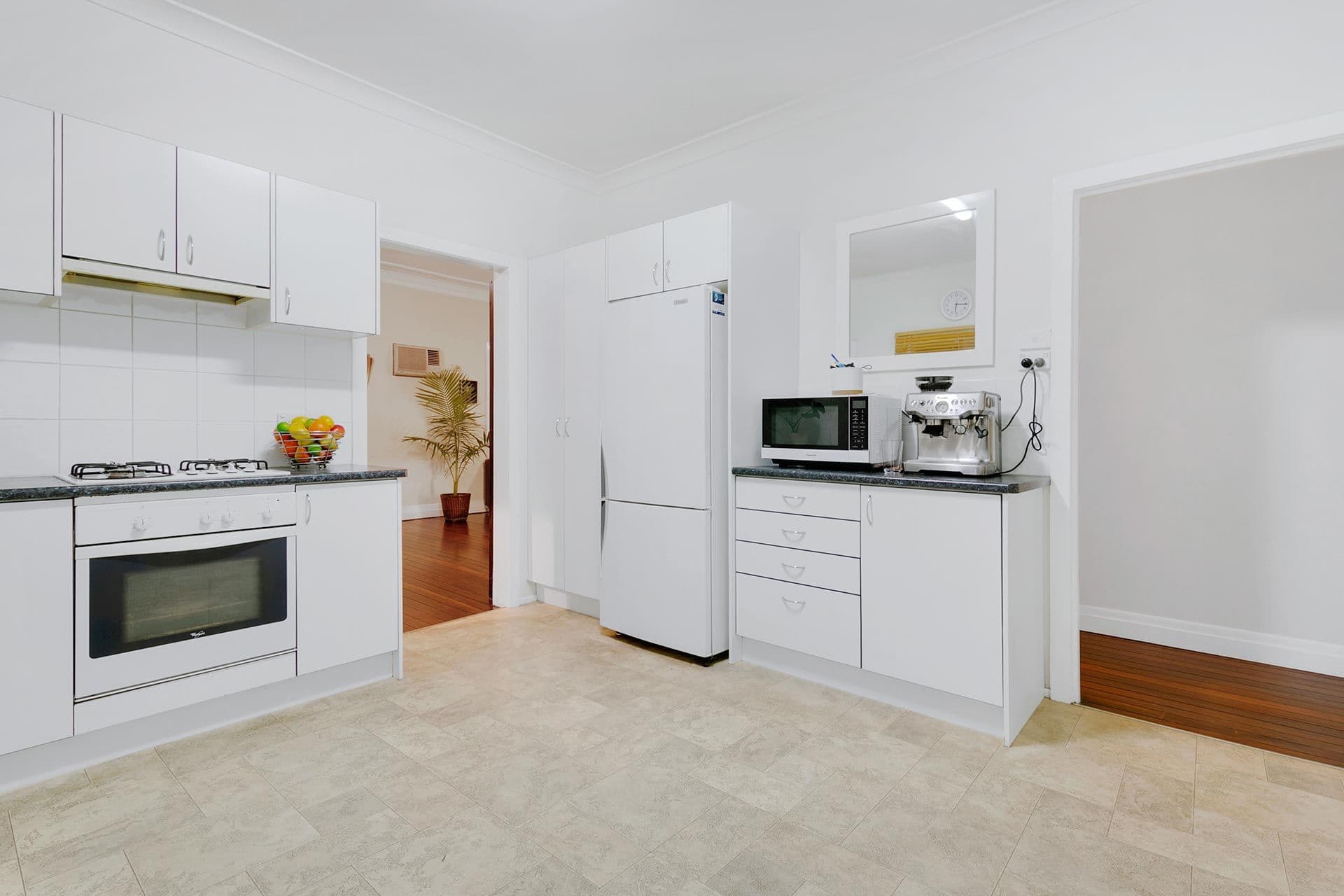 23 Waverley Street, Annerley QLD 4103, Annerley - Thumbnail 8