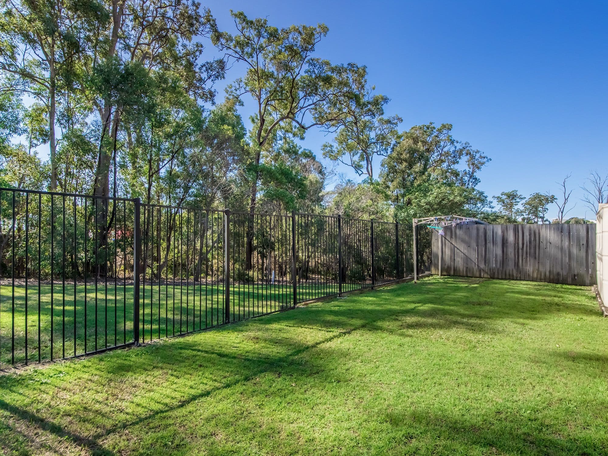 40 Silver Gull Street, Coomera QLD 4209, Coomera - Thumbnail 2