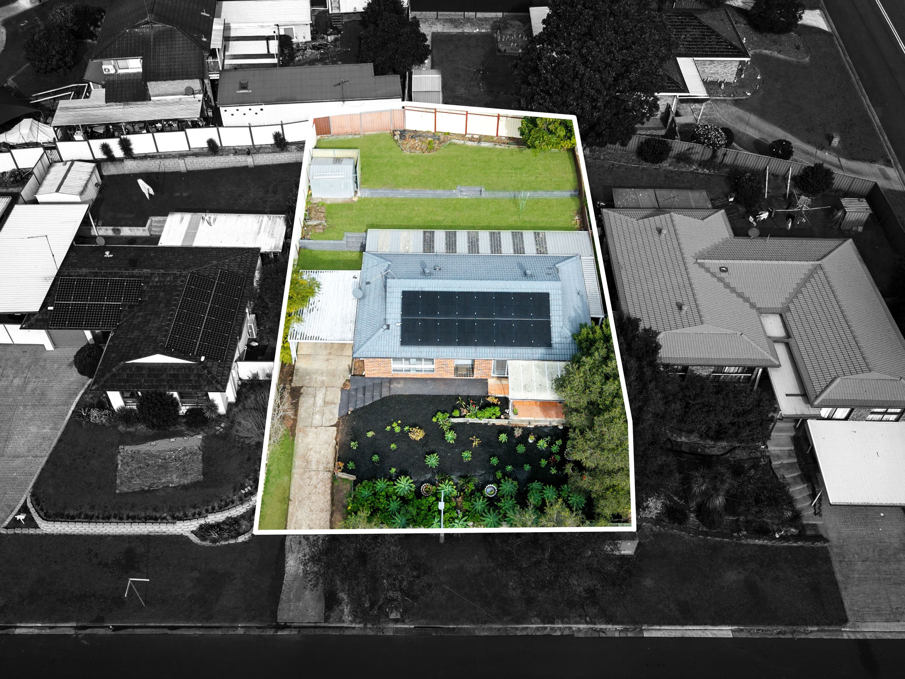 82 Cleopatra Drive, Rosemeadow NSW 2560, Rosemeadow - Thumbnail 2
