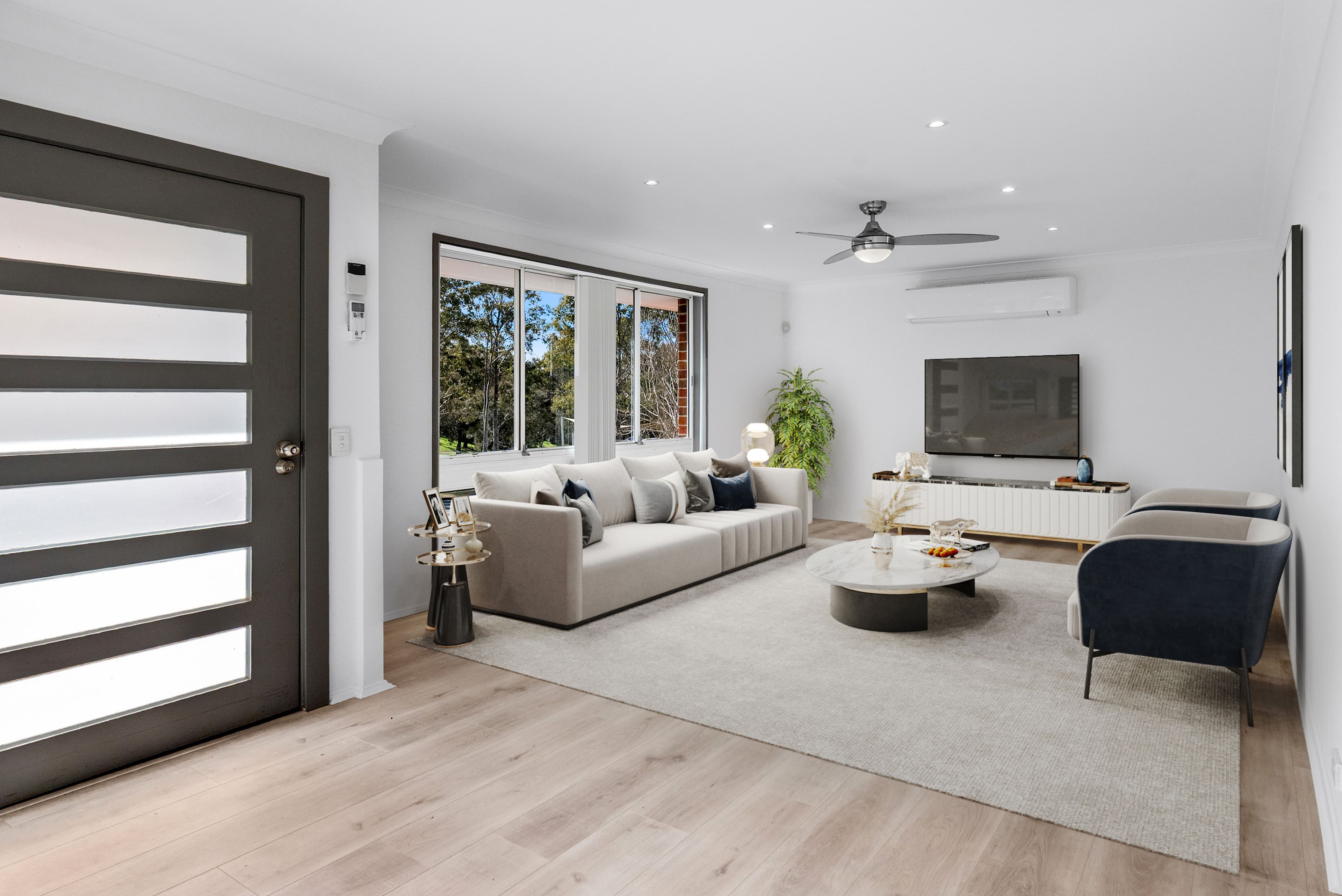 82 Cleopatra Drive, Rosemeadow NSW 2560, Rosemeadow - Thumbnail 3