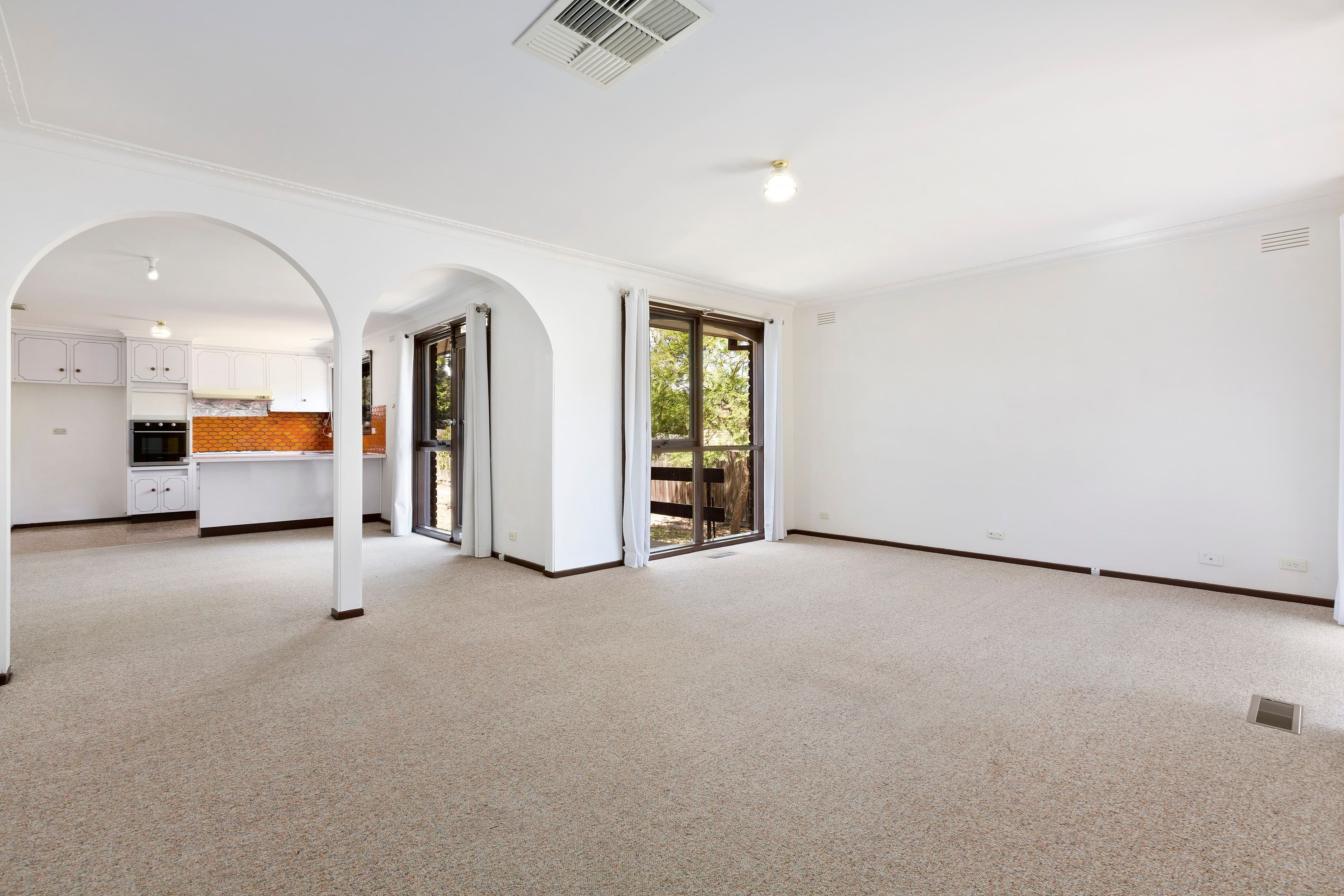 11 Hertford Road, Doncaster East VIC 3109, Doncaster East - Thumbnail 6