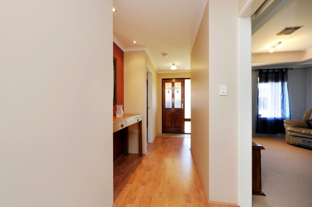 15 Poa Way, BALDIVIS WA 6171, Baldivis - Thumbnail 2