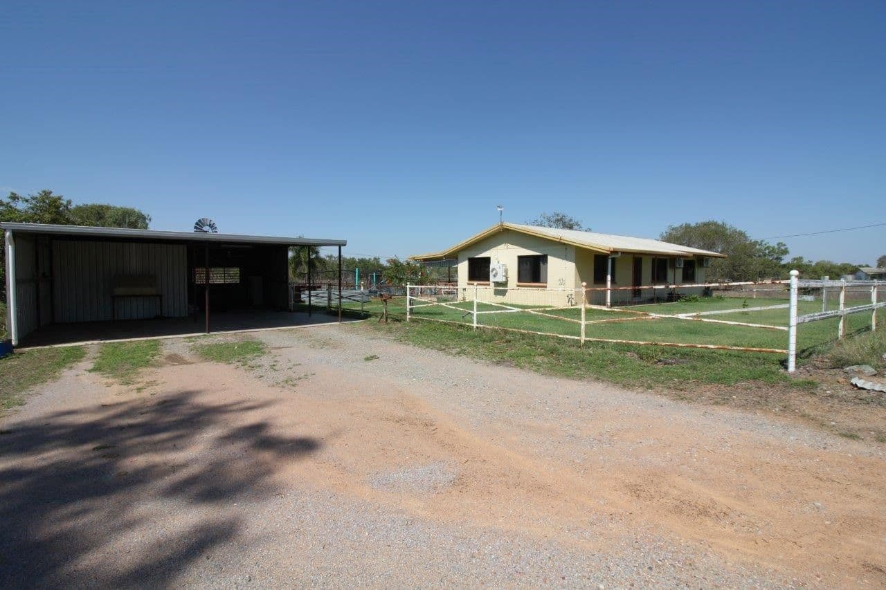 121 Wellington Road, Southern Cross QLD 4820, Southern Cross - Image 1