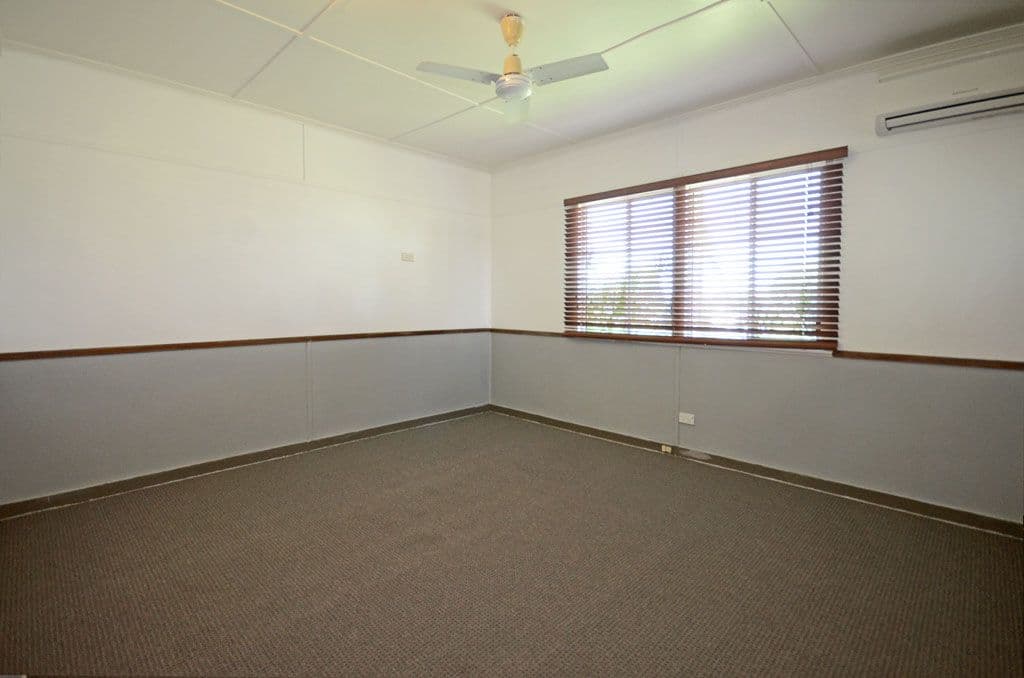 102 Bell Street, Biloela QLD 4715, Biloela - Thumbnail 4
