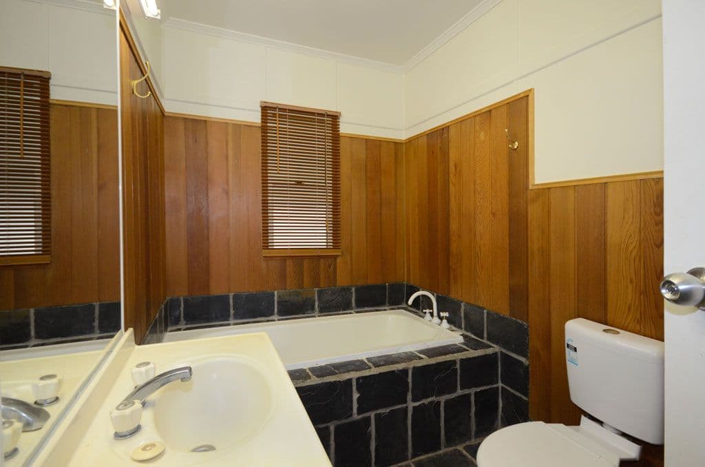 102 Bell Street, Biloela QLD 4715, Biloela - Thumbnail 7
