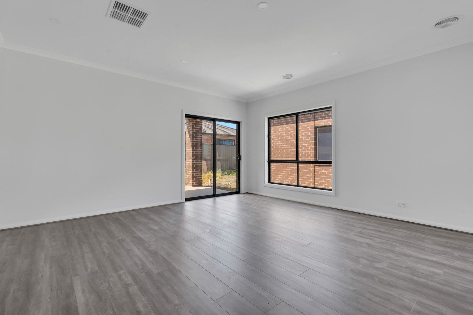 9 Ervine Drive, Wyndham Vale VIC 3024, Wyndham Vale - Thumbnail 4
