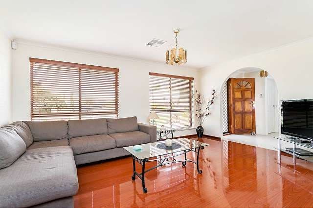 2/11 Johnston Street, Boulder WA 6432, Boulder - Thumbnail 2