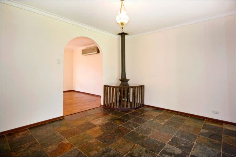 83 Grove Road, LESMURDIE WA 6076, Lesmurdie - Thumbnail 4