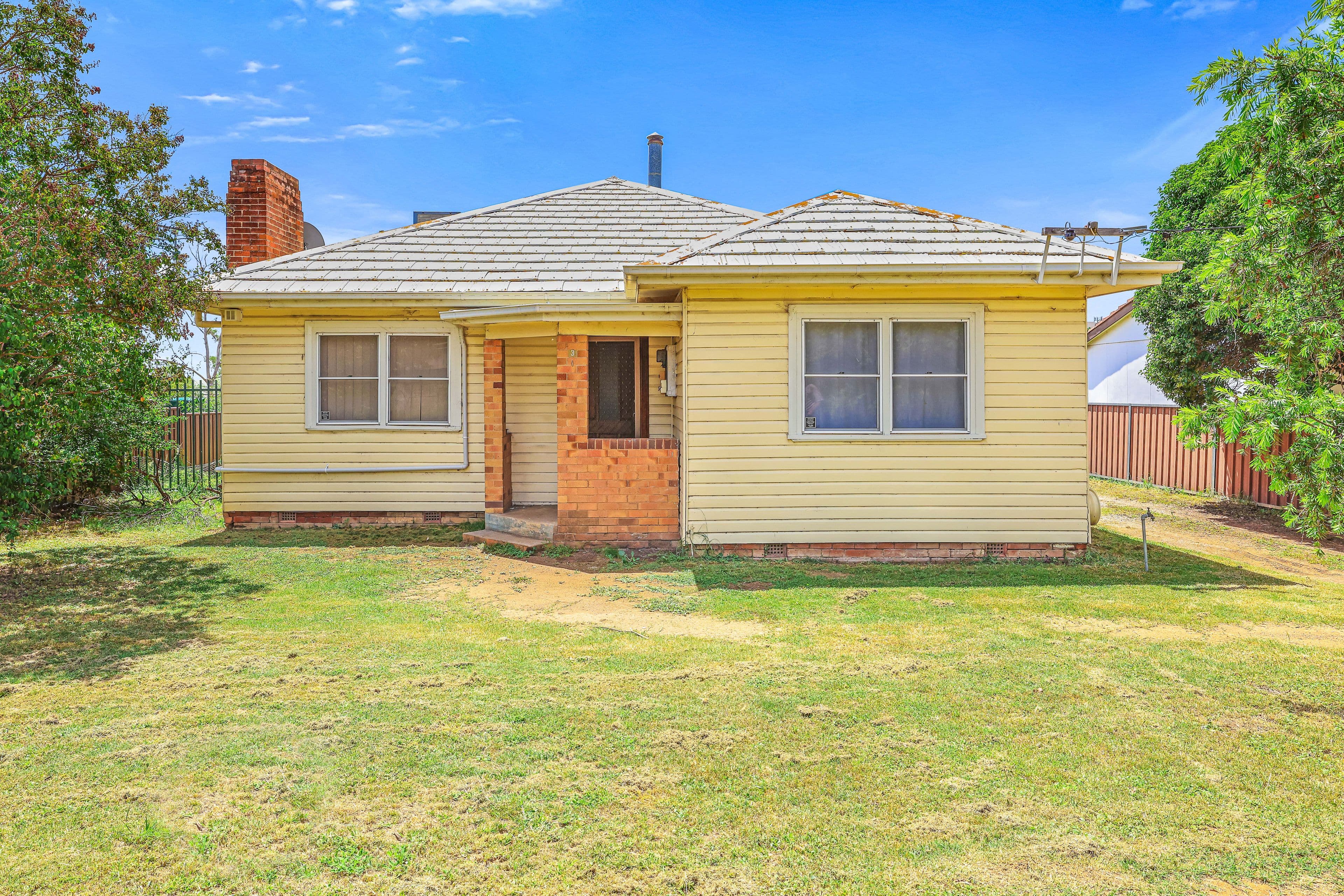 3 Stewart Avenue, Tamworth NSW 2340, Tamworth - Image 1