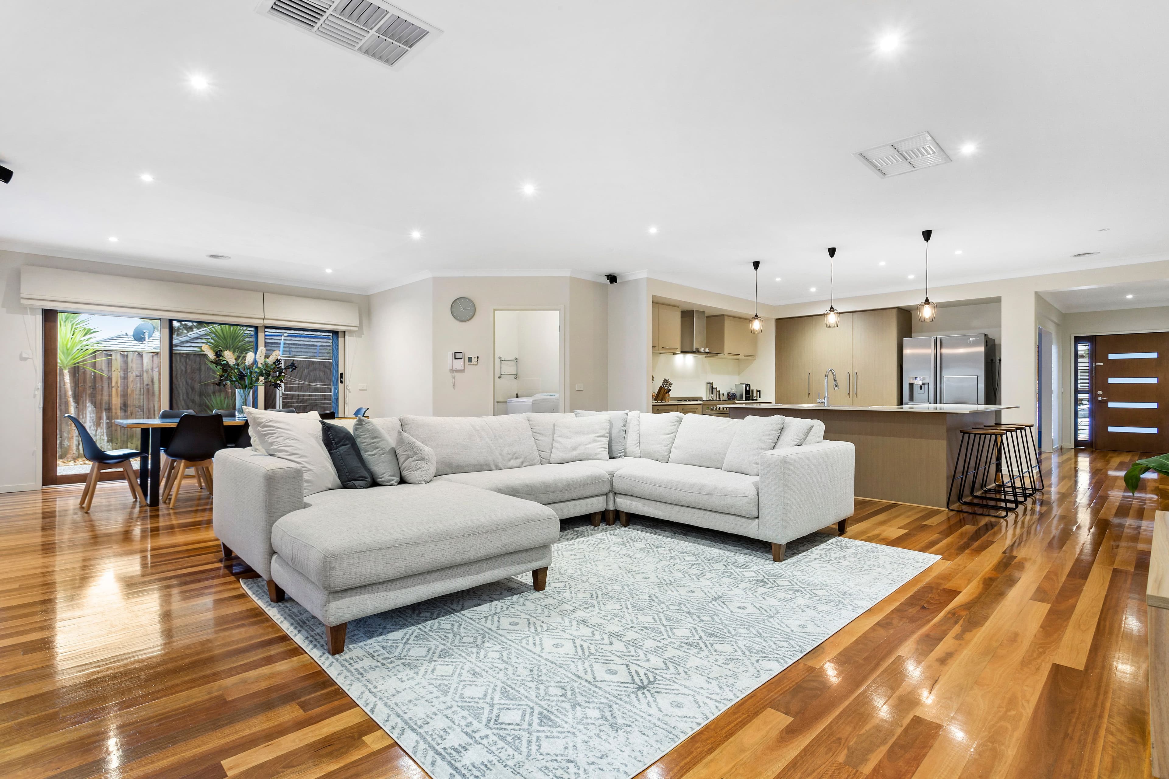 4 Jondarvan Drive, Mernda VIC 3754, Mernda - Thumbnail 5