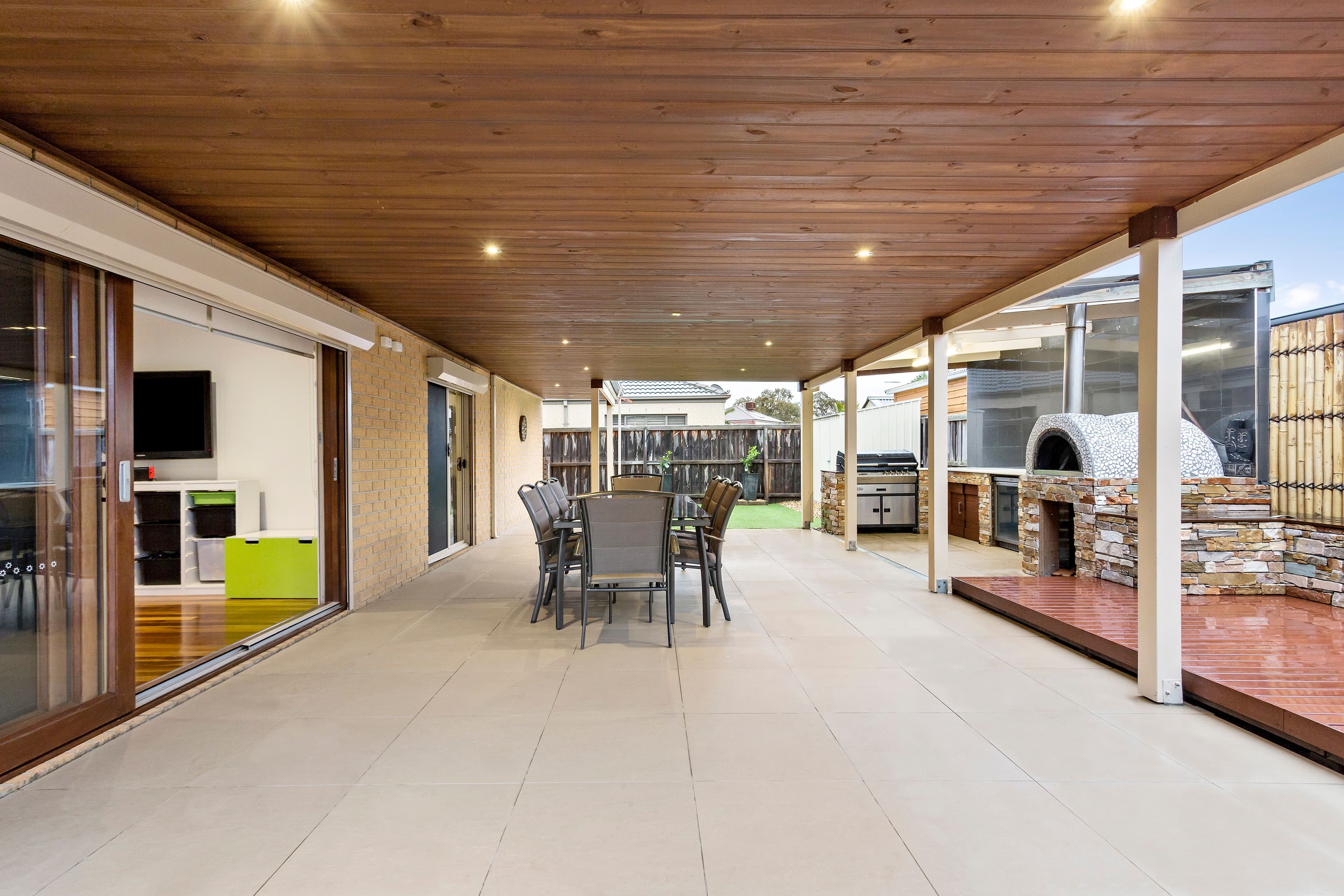 4 Jondarvan Drive, Mernda VIC 3754, Mernda - Thumbnail 7