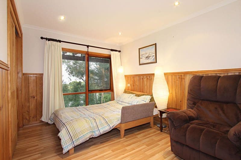 34 Heath Avenue, FERNTREE GULLY VIC 3156, Ferntree Gully - Thumbnail 7