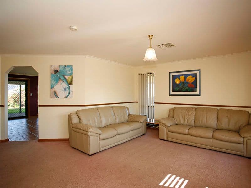 30 Dalkeith Road, SEAFORD RISE SA 5169, Seaford Rise - Thumbnail 2