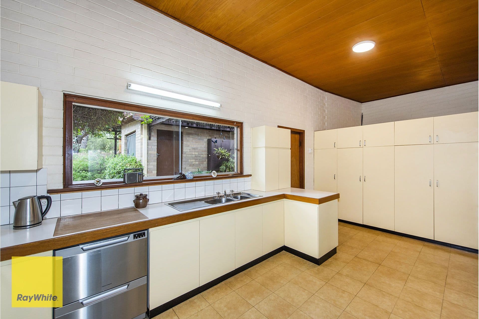 27 Marion Way, Gooseberry Hill WA 6076, Gooseberry Hill - Thumbnail 6