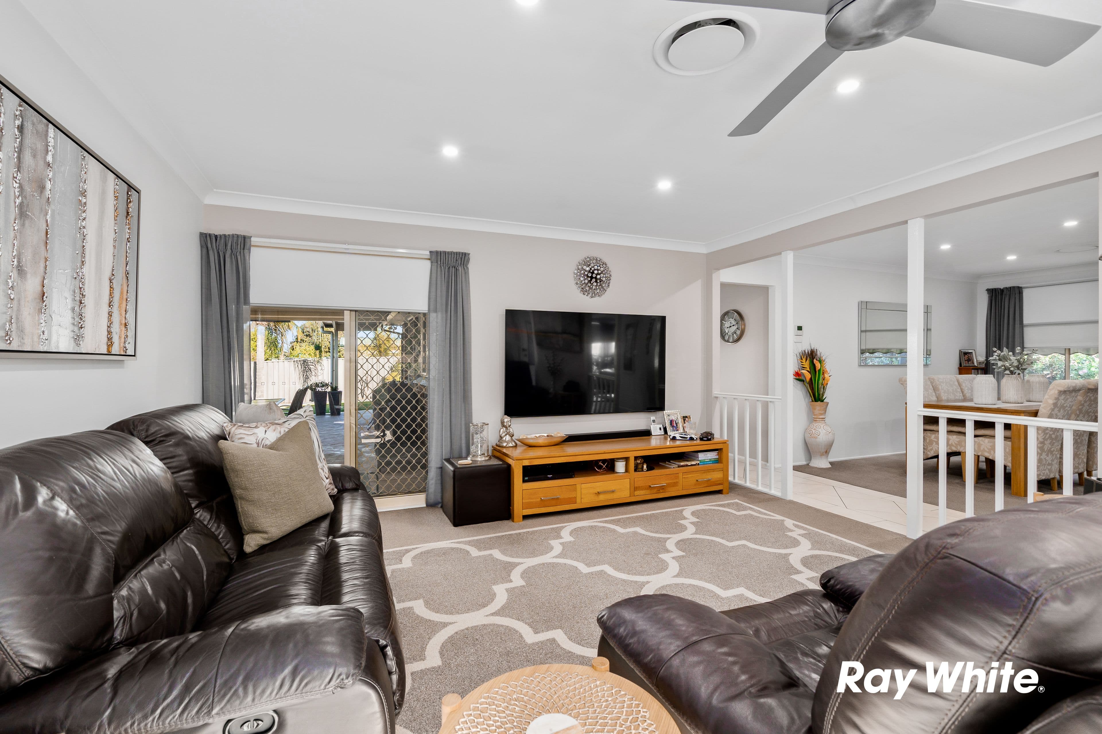 4 Kashmir Avenue, Quakers Hill NSW 2763, Quakers Hill - Thumbnail 2