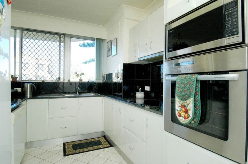 5 `Wirringa Sands' Francis Street, MERMAID BEACH QLD 4218, Mermaid Beach - Thumbnail 2