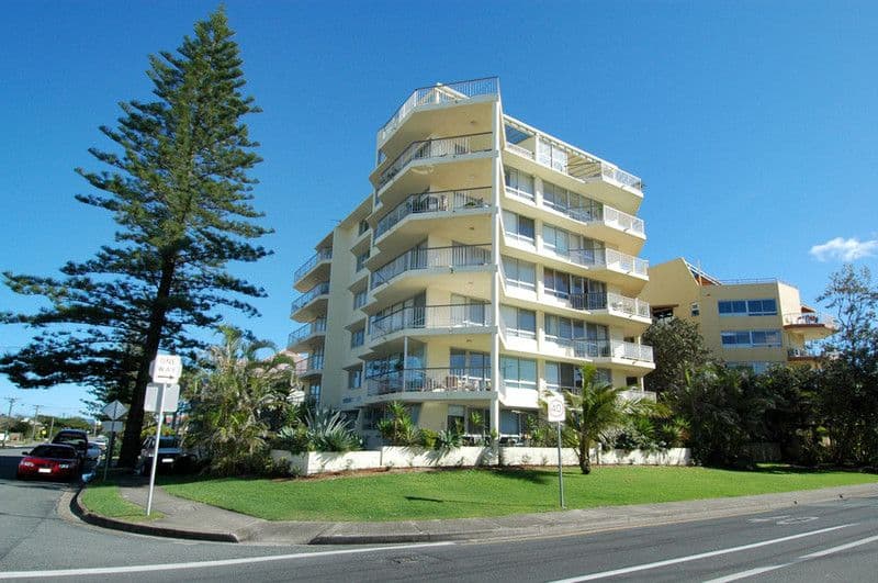 5 `Wirringa Sands' Francis Street, MERMAID BEACH QLD 4218, Mermaid Beach - Thumbnail 4