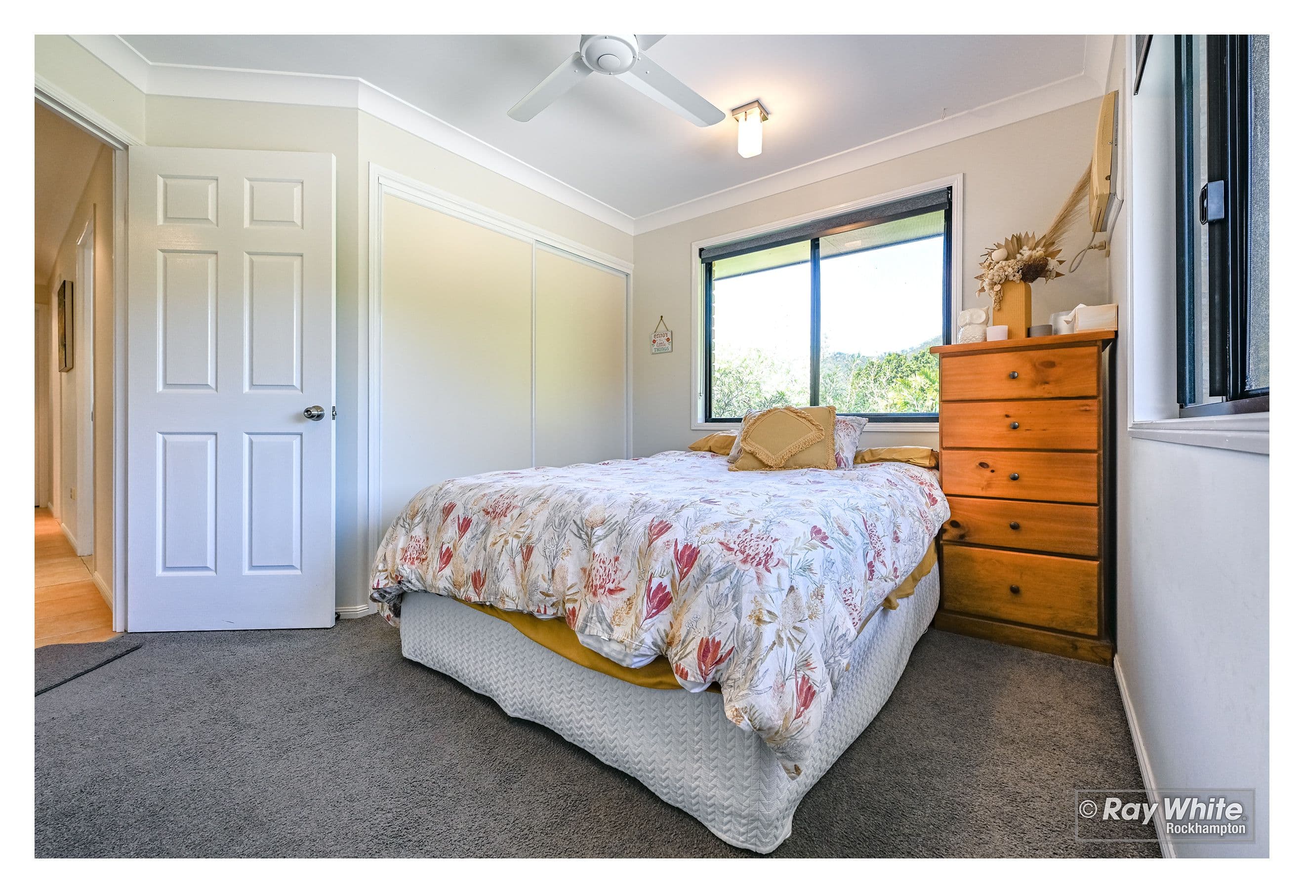 19 Beaumont Drive, Frenchville QLD 4701, Frenchville - Thumbnail 7