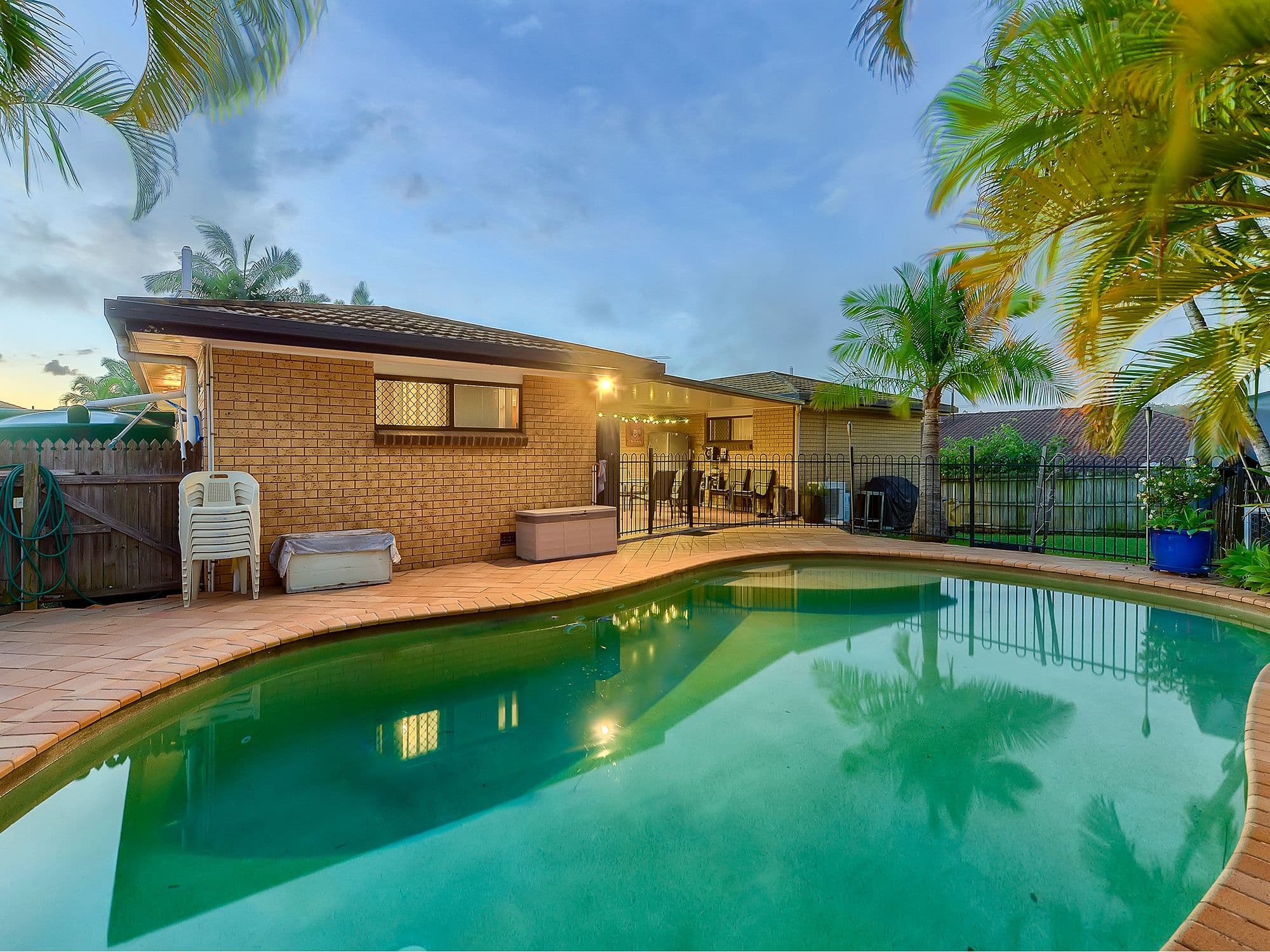 20 Warrington Street, Robertson QLD 4109, Robertson - Thumbnail 2