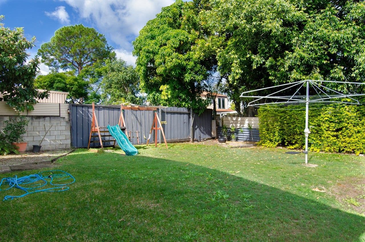 3 Kenmar Street, Labrador QLD 4215, Labrador - Thumbnail 2
