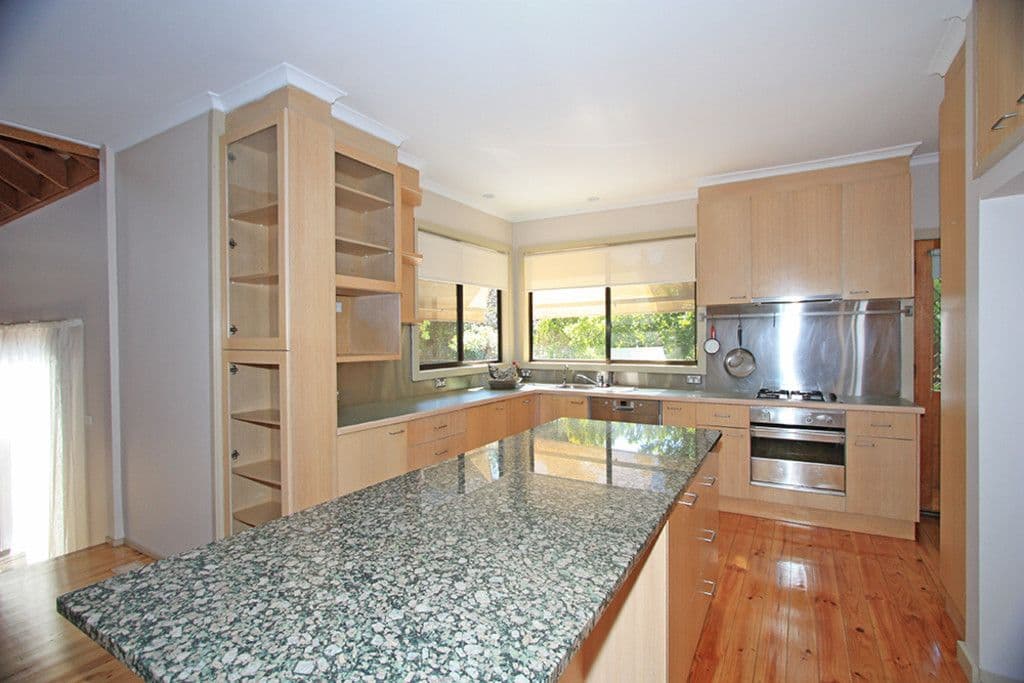 76 Ellendon Street, Bungendore - Thumbnail 2