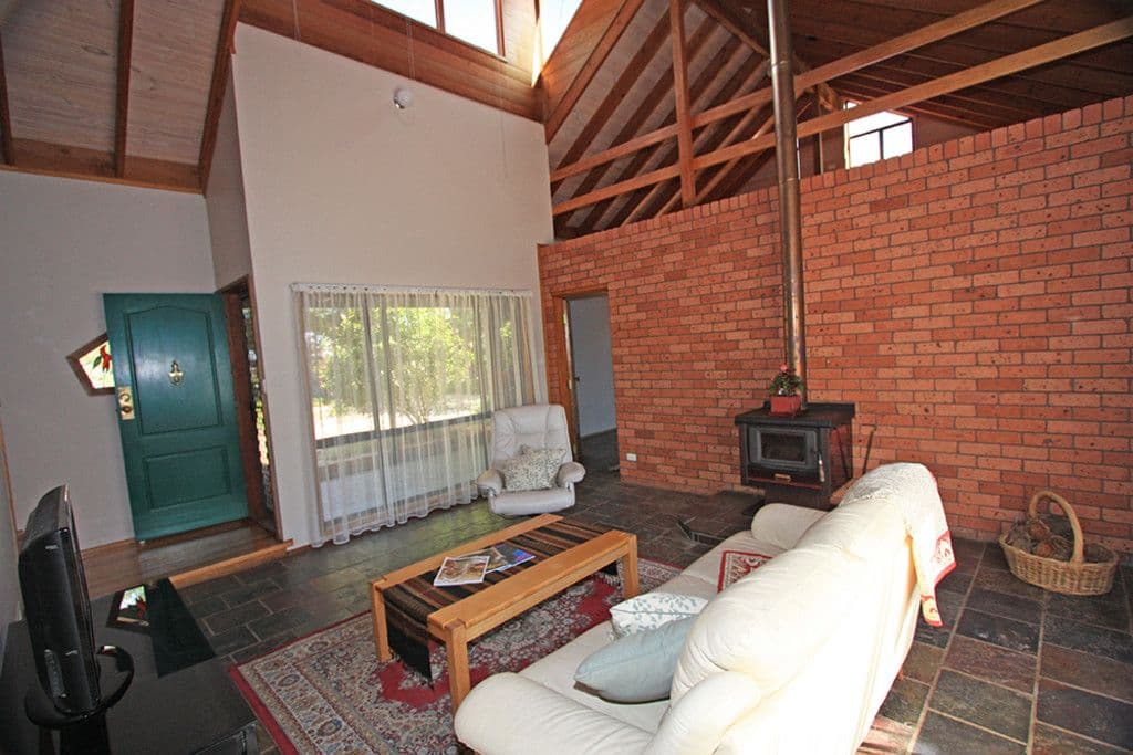 76 Ellendon Street, Bungendore - Thumbnail 5