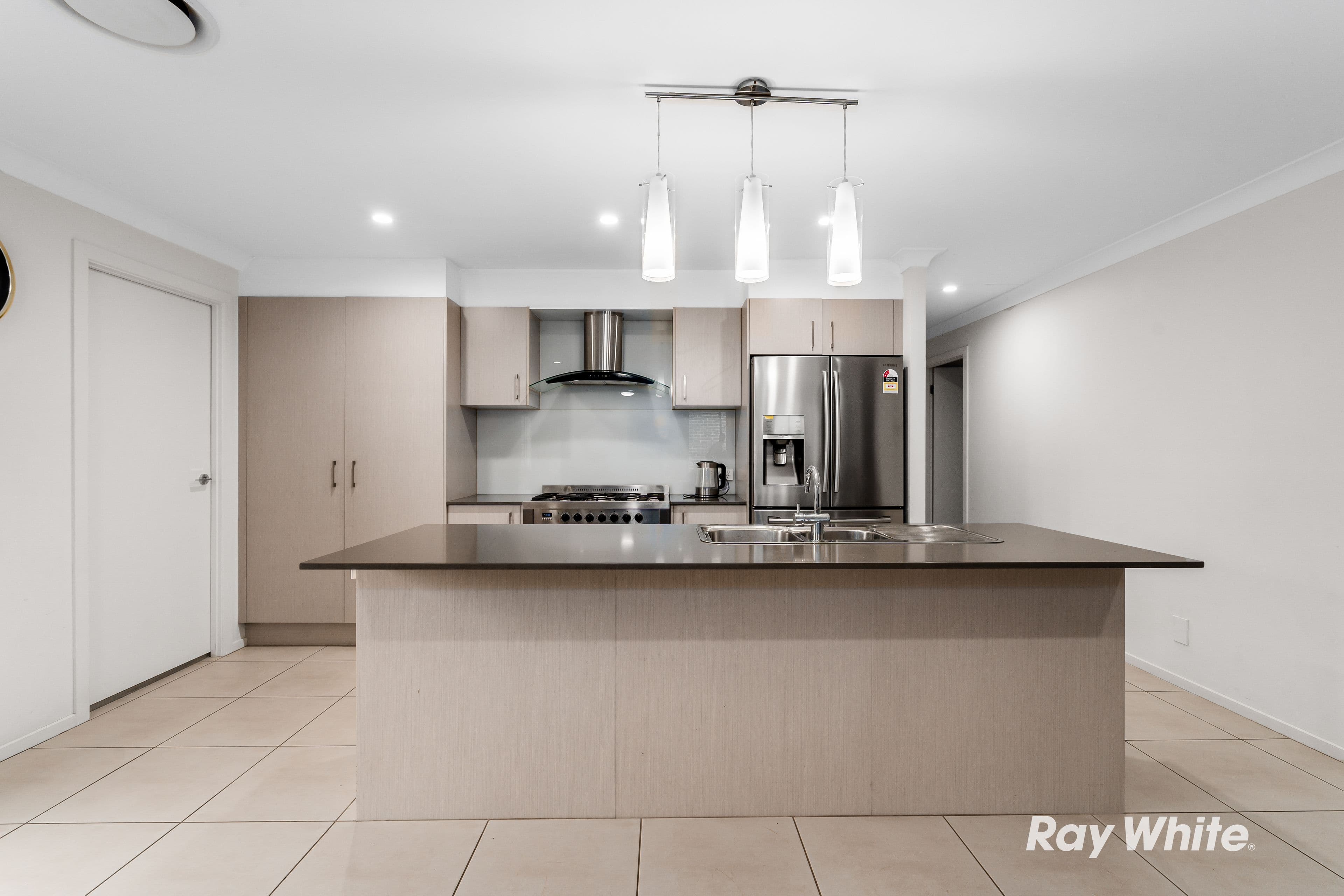 9 Pimlico Crescent, Colebee NSW 2761, Colebee - Thumbnail 4