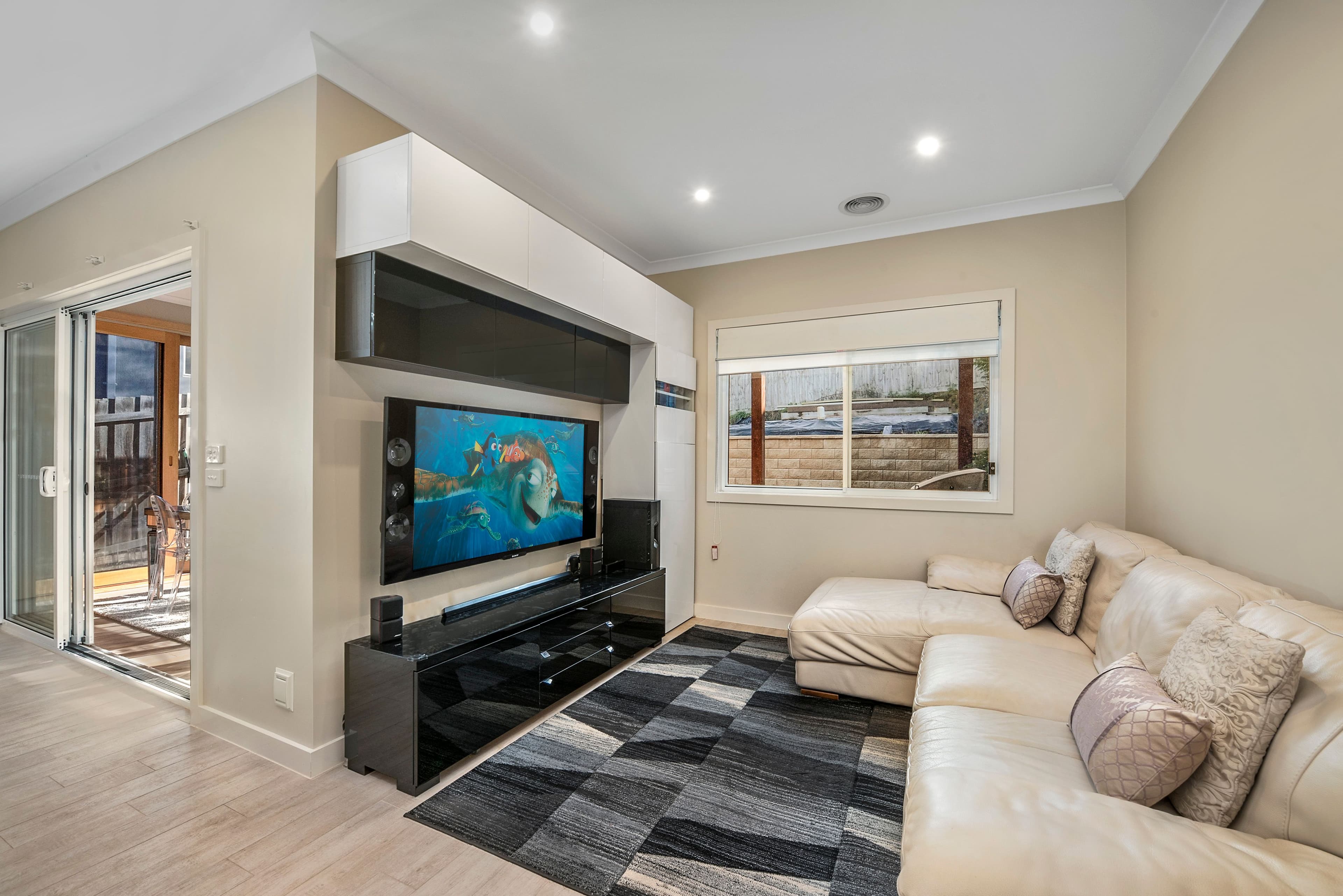 31 Massey Street, Doncaster VIC 3108, Doncaster - Thumbnail 3