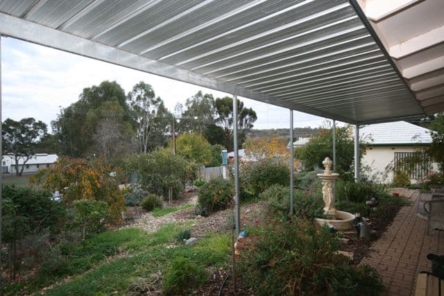 10 Powell Street, CLARE SA 5453, Clare - Thumbnail 2